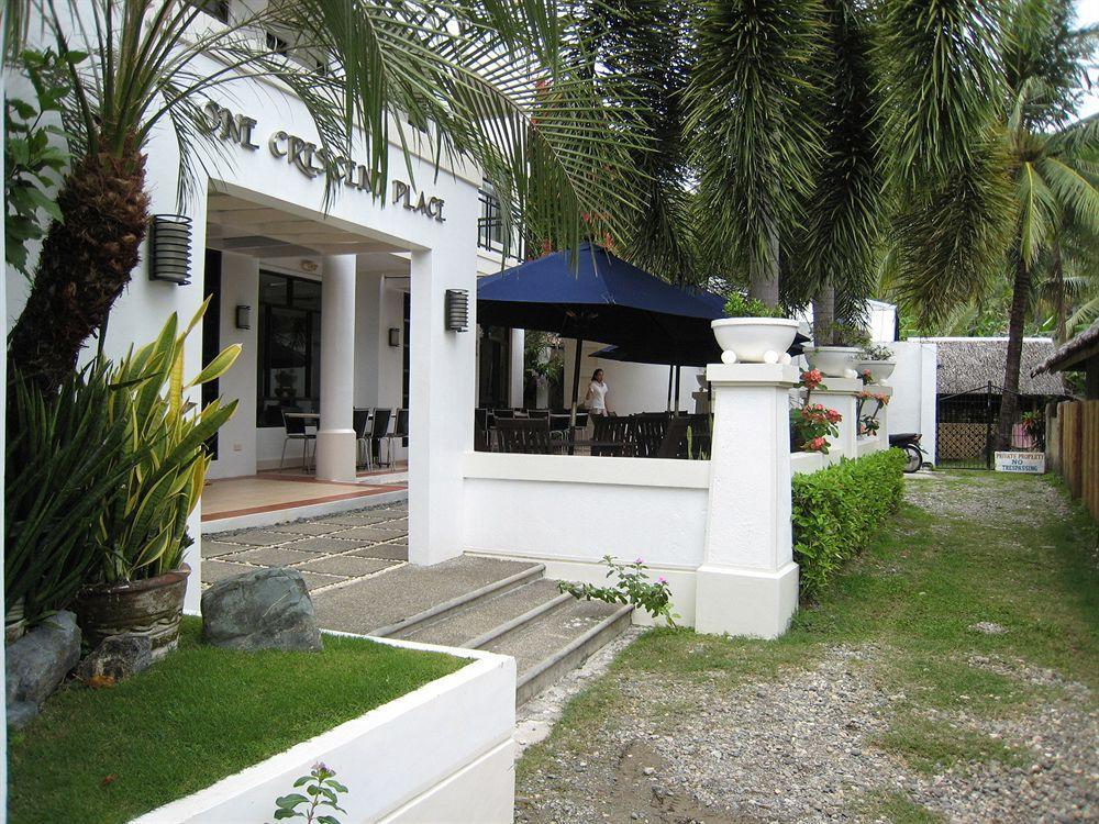 One Crescent Place Hotel