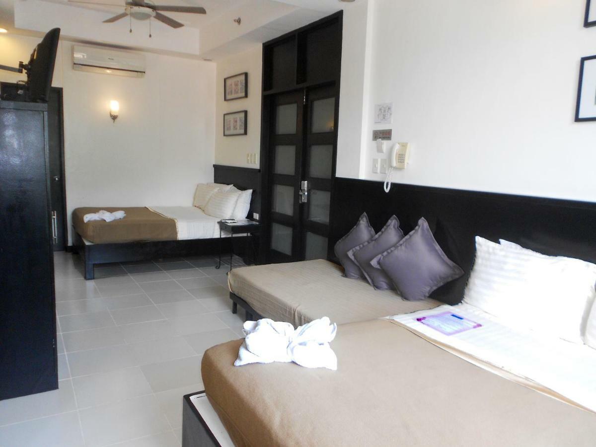 One Crescent Place 4* Balabag (Boracay)